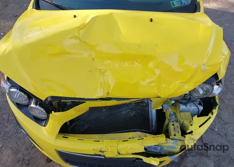 2016 Chevrolet Sonic Lt Auto from USA, damaged, VIN 1G1JC6SG8G4104479